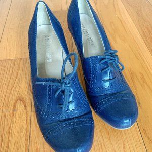Navy Chelsea Crew Oxford Heel
